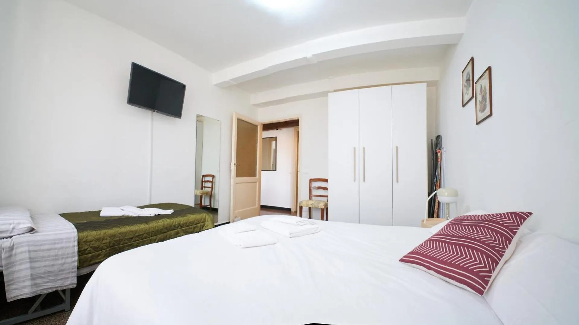 Cavour La Citta Vecchia Apartment Genoa 0*,